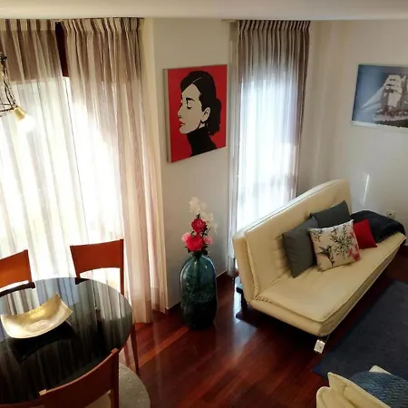 Hhc - Duplex Concheiros, 4 Bedrooms, 3 Bathroom, A 700m De La Catedral * 圣地亚哥－德孔波斯特拉