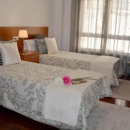 Hhc - Duplex Concheiros, 4 Bedrooms, 3 Bathroom, A 700m De La Catedral Santiago de Compostela
