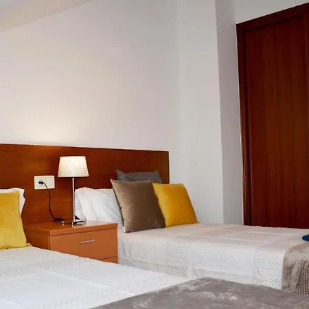Hhc - Duplex Concheiros, 4 Bedrooms, 3 Bathroom, A 700m De La Catedral Apartment *