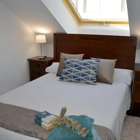 Hhc - Duplex Concheiros, 4 Bedrooms, 3 Bathroom, A 700m De La Catedral Apartment