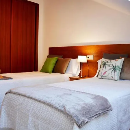 Hhc - - Xacobeo-Centro - 4 Bedrooms, 3 Bathroom, A 700M De La Catedral * Santiago de Compostela