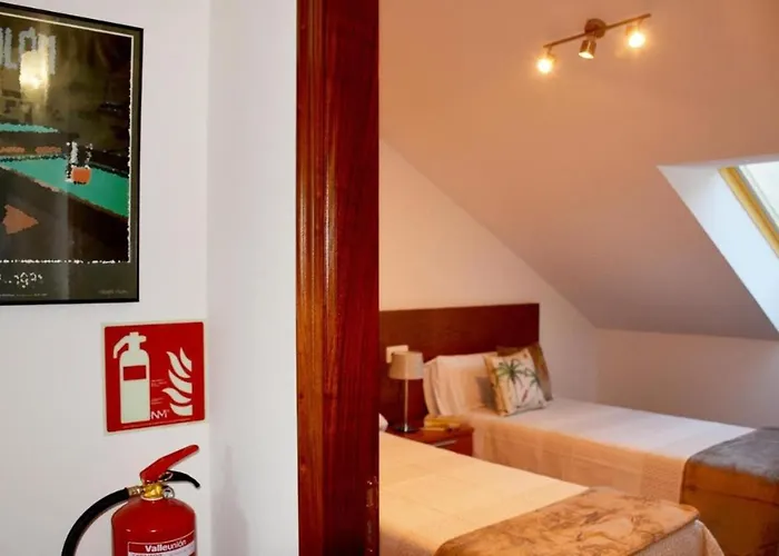 Hhc - Duplex Concheiros, 4 Bedrooms, 3 Bathroom, A 700m De La Catedral Santiago de Compostela